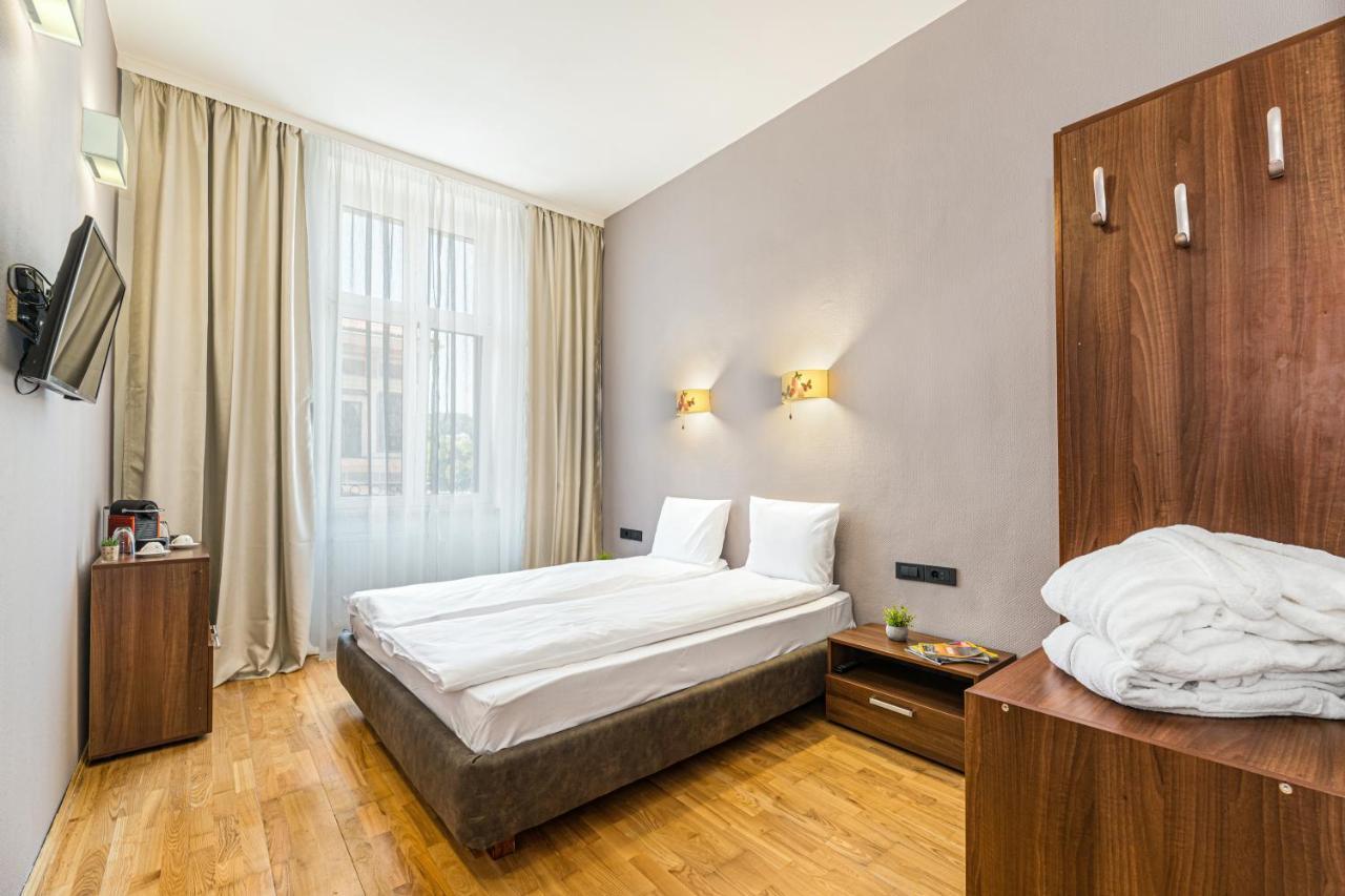 Palazzo Brasov Apartment Exterior photo