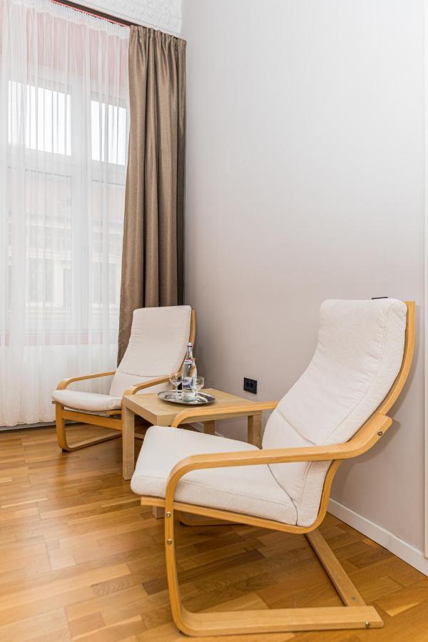 Palazzo Brasov Apartment Exterior photo